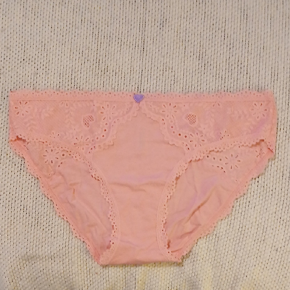 Victoria's Secret Peach Lace Panties